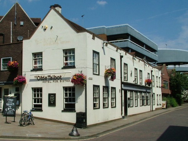 Ye Olde Talbot Hotel Ye Olde Talbot Hotel