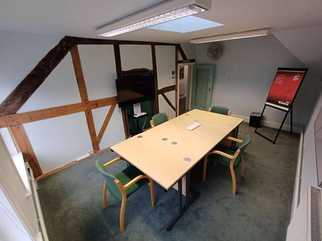 room-05a